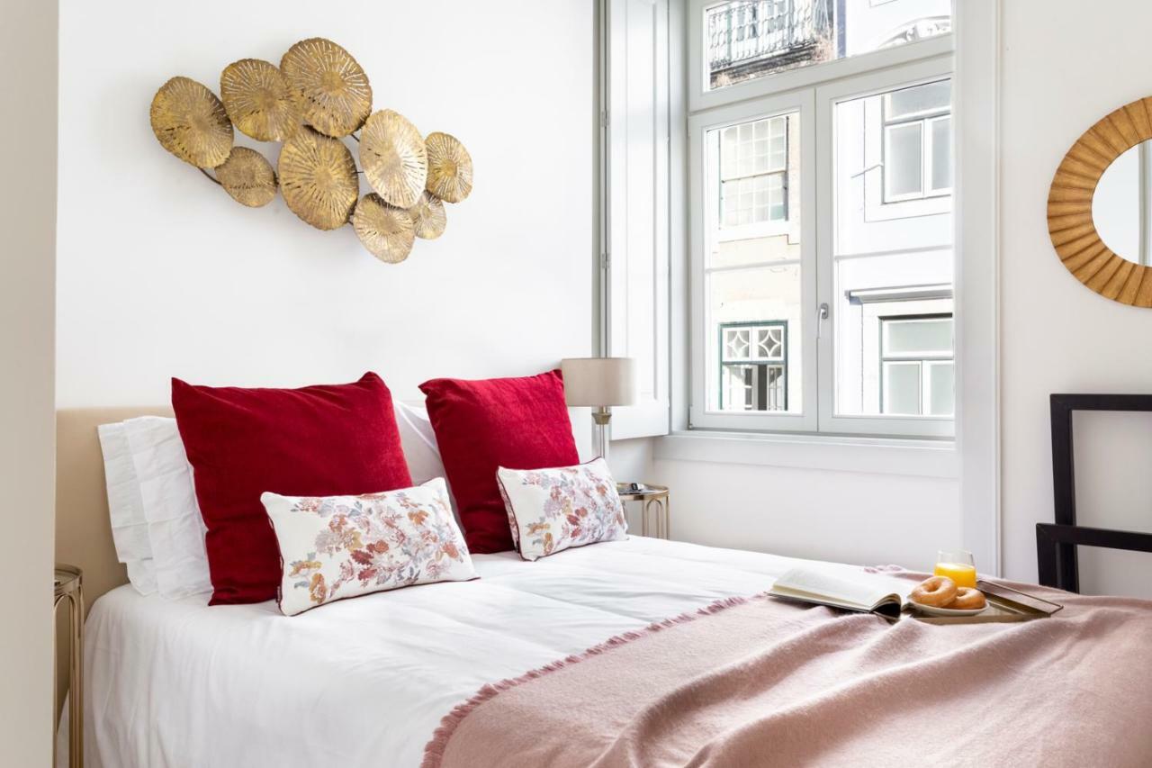 Ferienwohnung Joivy Splendid Flats Near Santa Justa Lift Lissabon Exterior foto