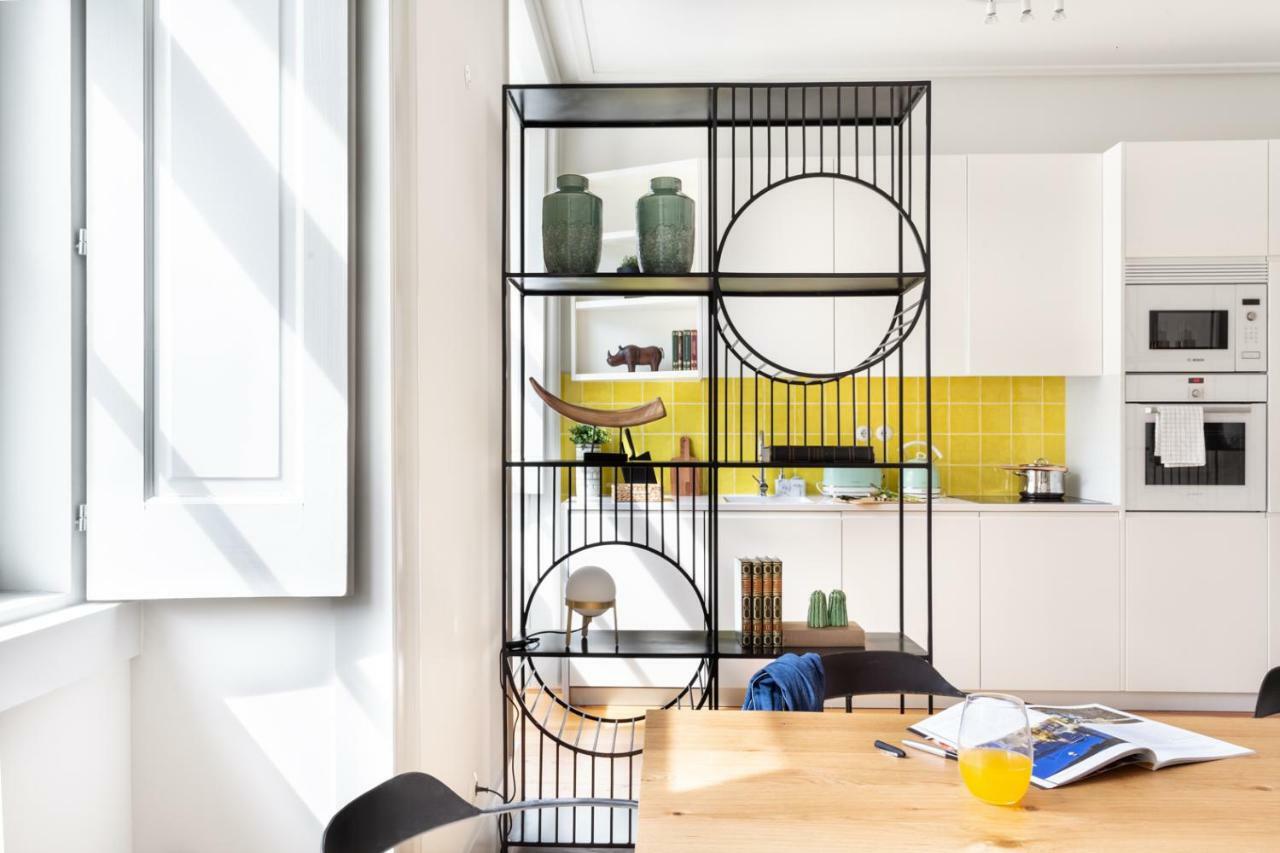 Ferienwohnung Joivy Splendid Flats Near Santa Justa Lift Lissabon Exterior foto