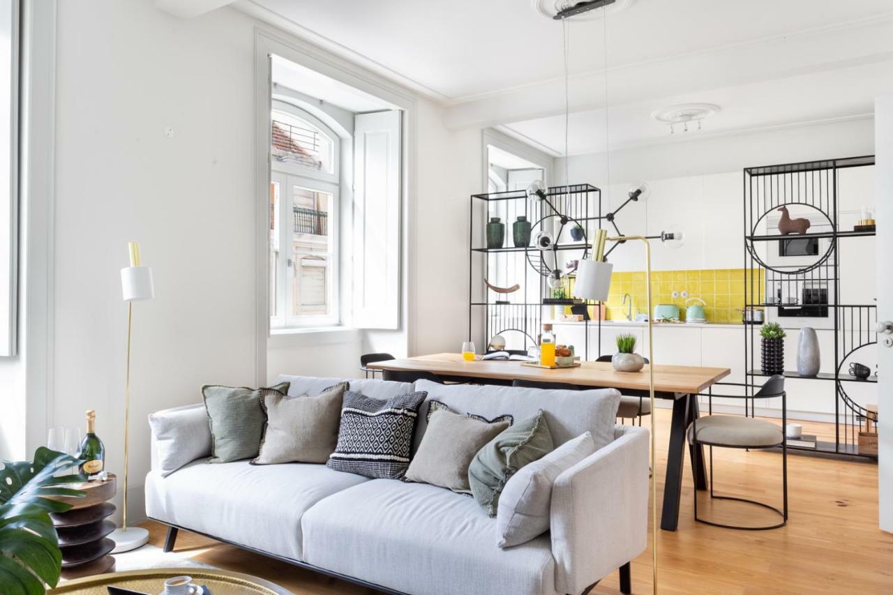 Ferienwohnung Joivy Splendid Flats Near Santa Justa Lift Lissabon Exterior foto