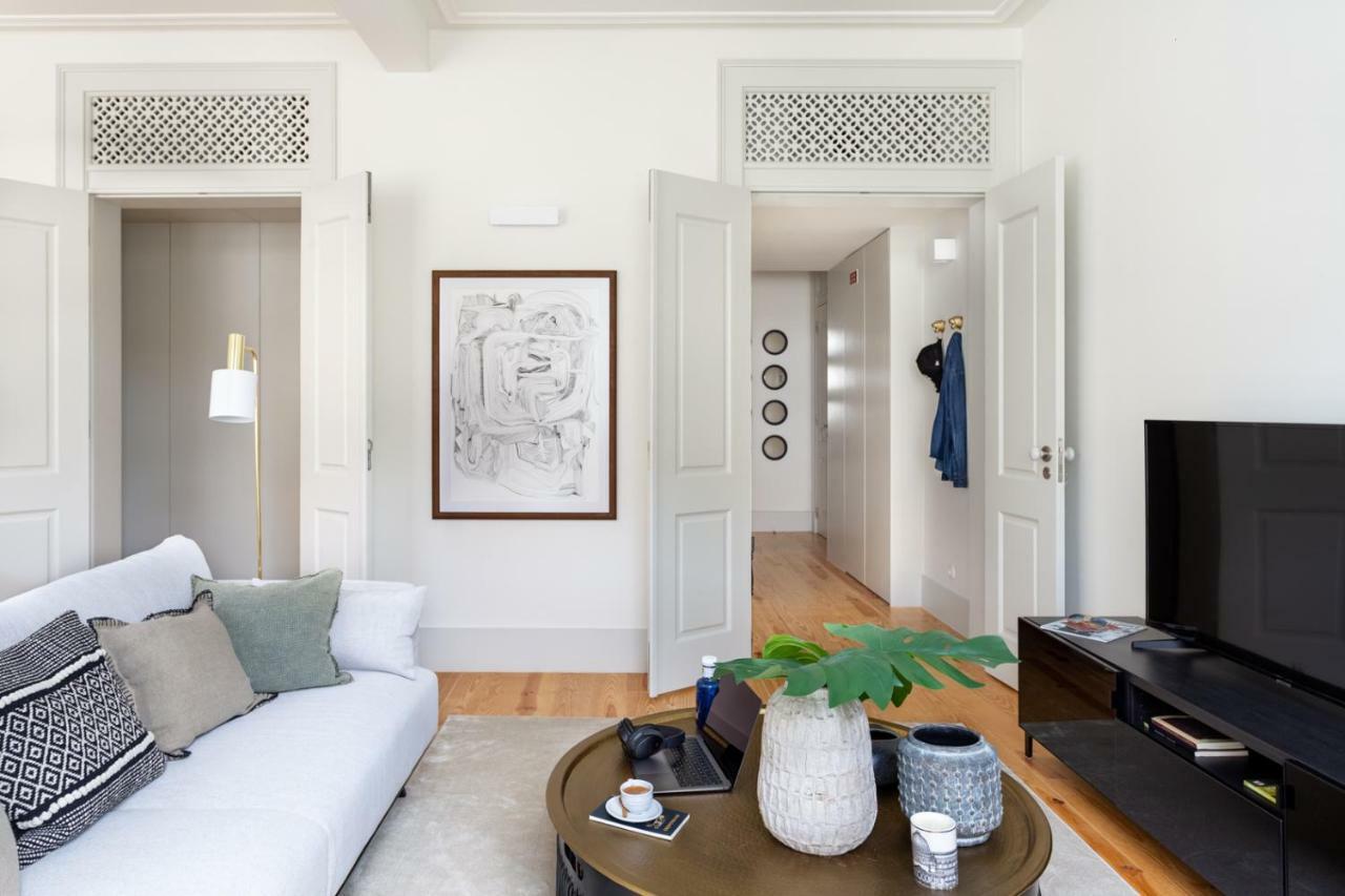 Ferienwohnung Joivy Splendid Flats Near Santa Justa Lift Lissabon Exterior foto