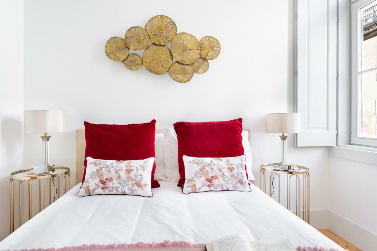 Ferienwohnung Joivy Splendid Flats Near Santa Justa Lift Lissabon Exterior foto