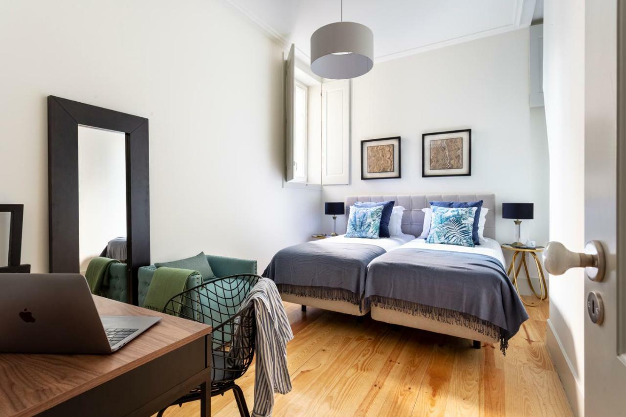 Ferienwohnung Joivy Splendid Flats Near Santa Justa Lift Lissabon Exterior foto