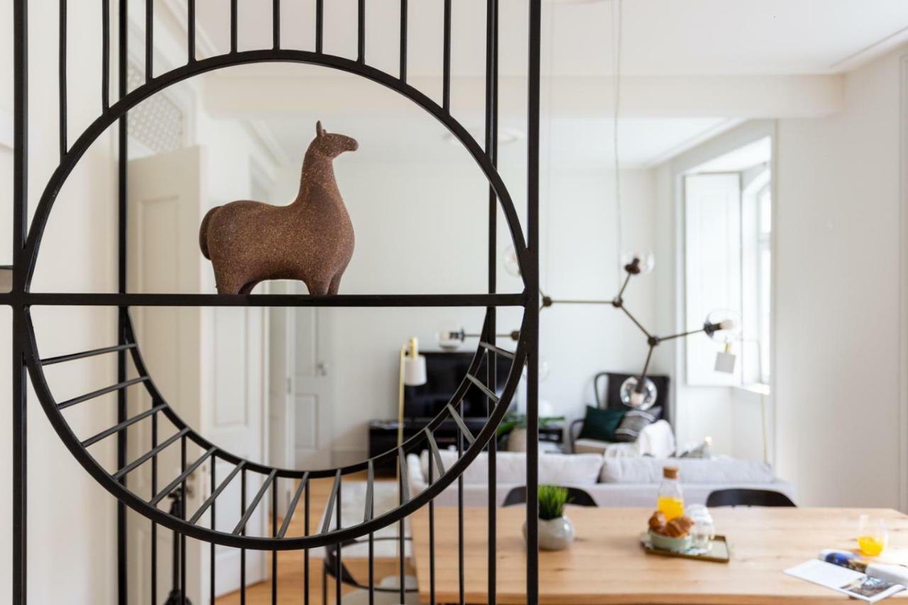 Ferienwohnung Joivy Splendid Flats Near Santa Justa Lift Lissabon Exterior foto