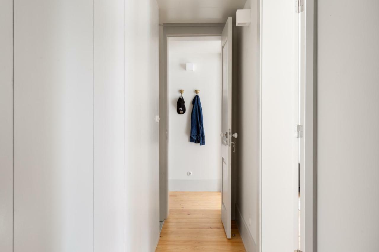 Ferienwohnung Joivy Splendid Flats Near Santa Justa Lift Lissabon Exterior foto